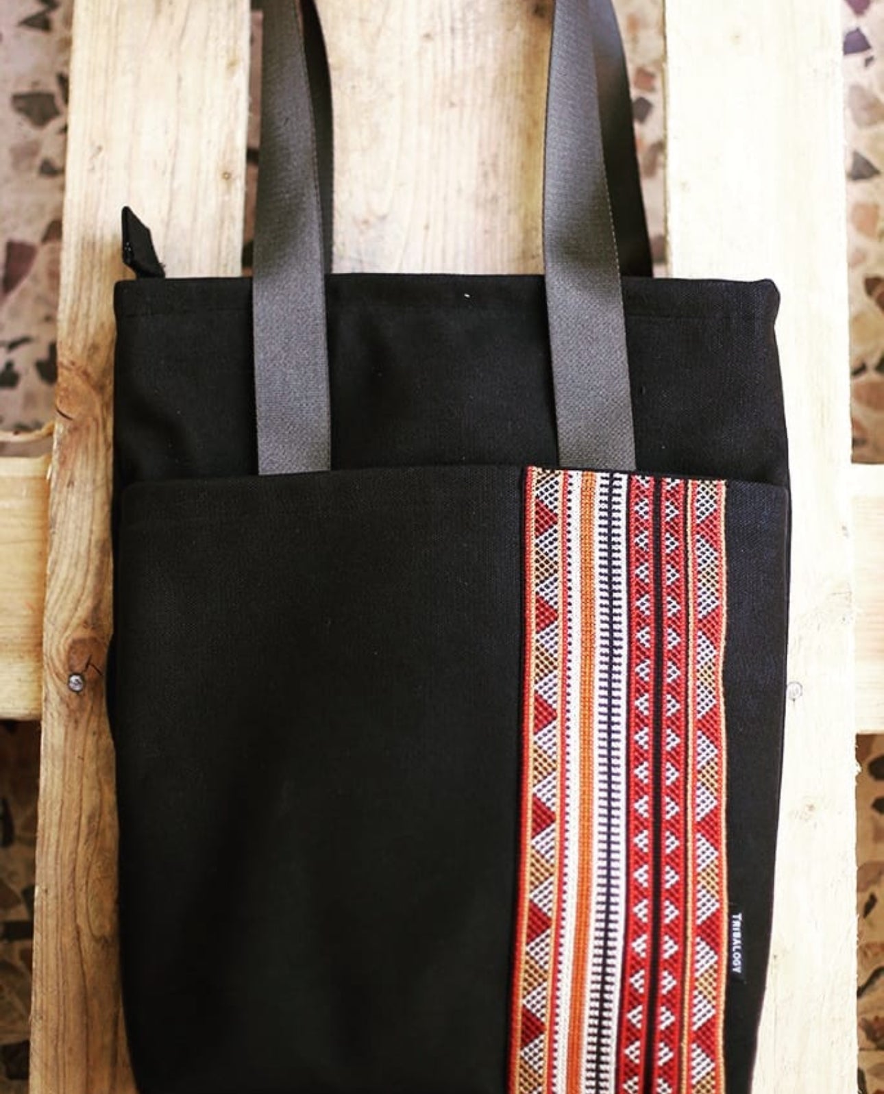 刺繍入り2wayミリタリーバッグ