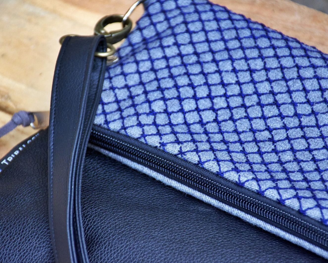 刺し子ショルダーバッグ