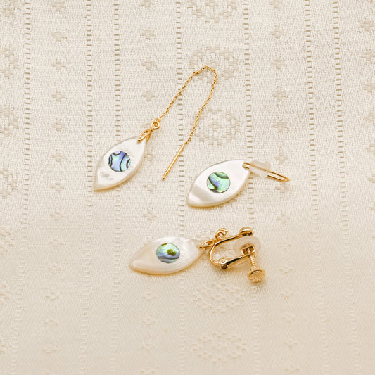 魔除けの目 Nazar マザー・オブ・パールのピアス／イヤリング