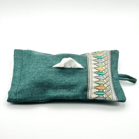 刺繍ティッシュカバー